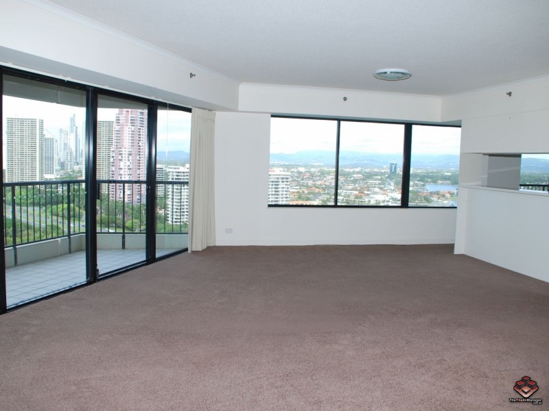 24 Breaker Street, Main Beach QLD 4217