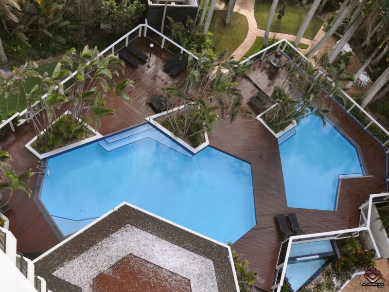 24 Breaker Street, Main Beach QLD 4217