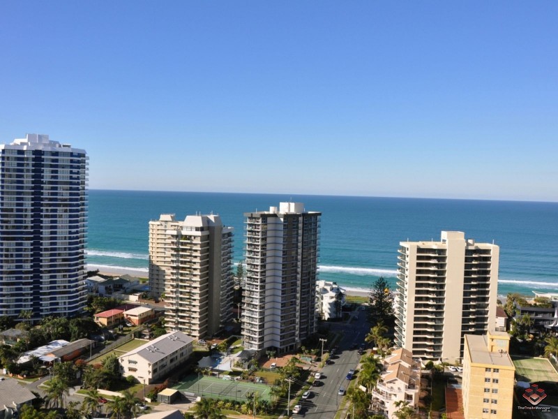 24 Breaker Street, Main Beach QLD 4217