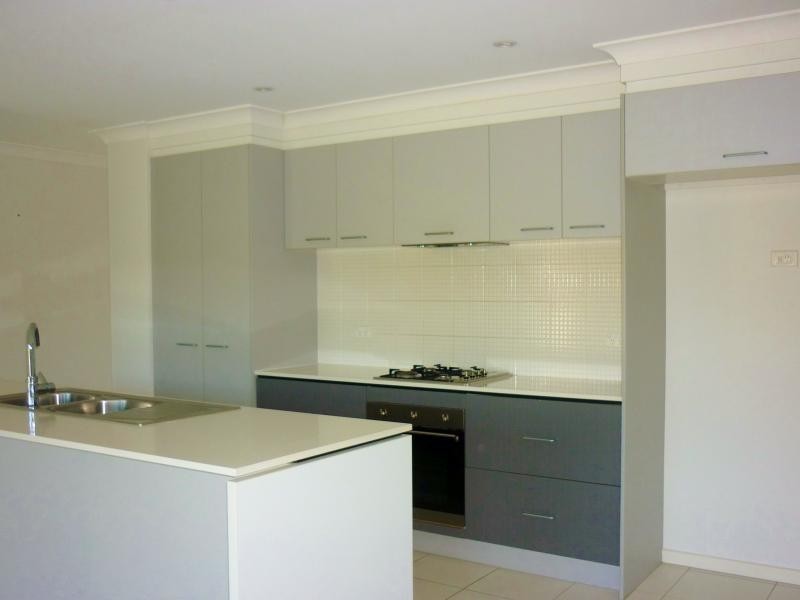 16 Surbiton Court, Carindale QLD 4152