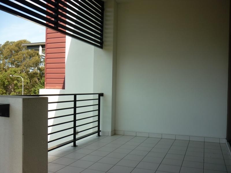 16 Surbiton Court, Carindale QLD 4152