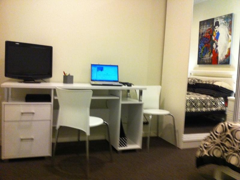 16 Surbiton Court, Carindale QLD 4152