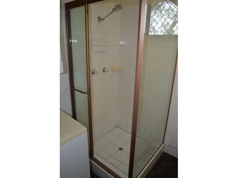 38 Enderley Ave, Surfers Paradise QLD 4217