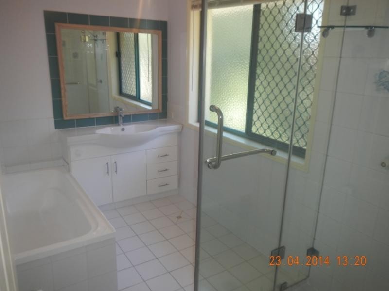 28 Ancona St, Carrara QLD 4211