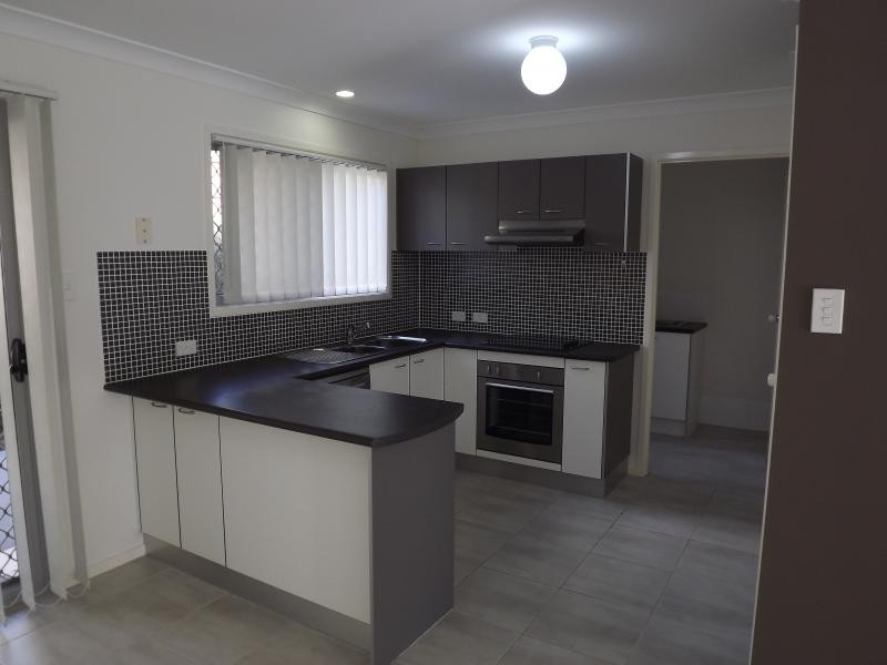 2311 Logan Road, Eight Mile Plains QLD 4113