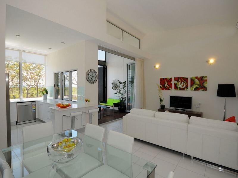 230 Pulgul St, Urangan QLD 4655