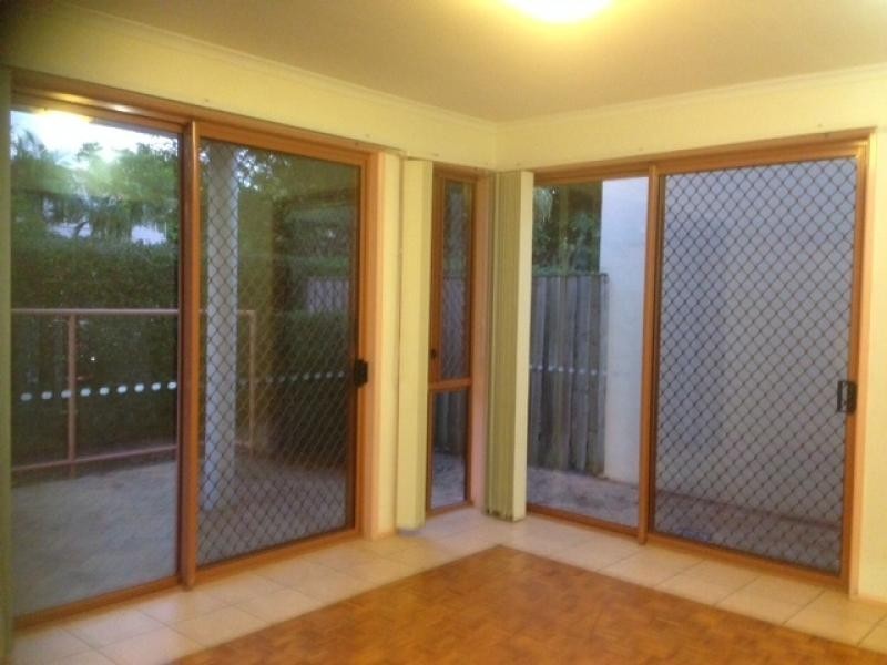 52 daw rd, Runcorn QLD 4113