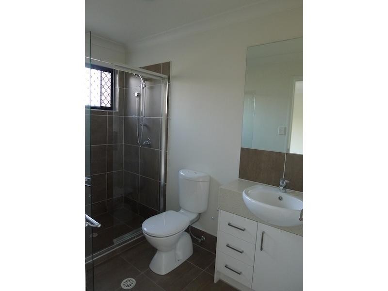 35 Hamilton Road, Moorooka QLD 4105