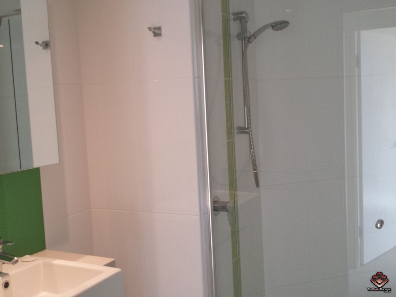 20-28 Bayview Street, Runaway Bay QLD 4216