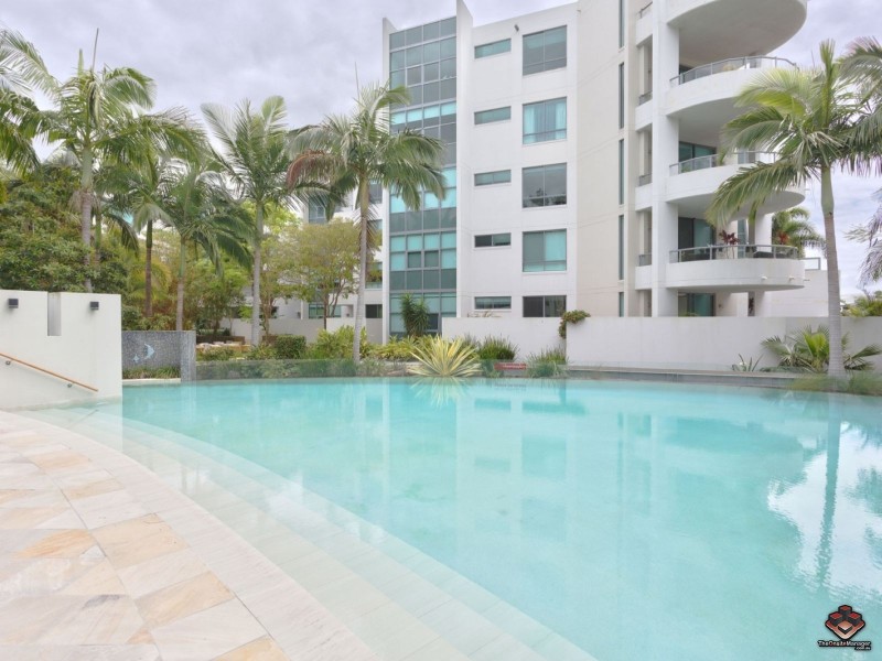 20-28 Bayview Street, Runaway Bay QLD 4216