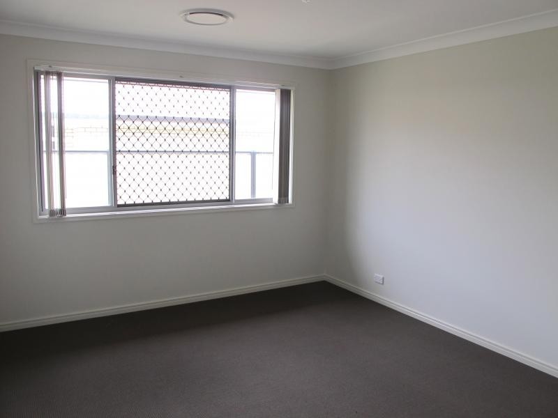 49 Currawong Street, Doolandella QLD 4077