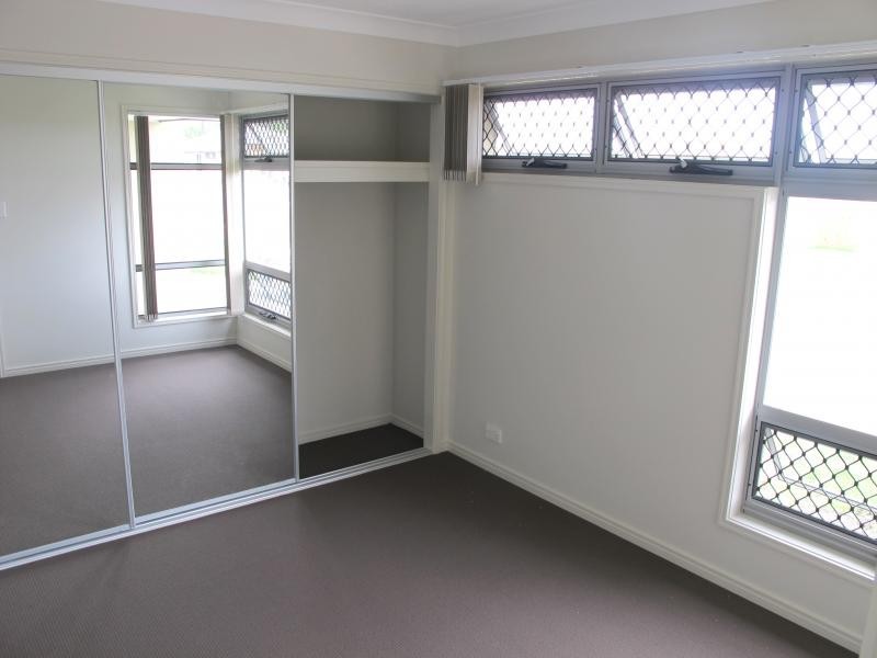 49 Currawong Street, Doolandella QLD 4077