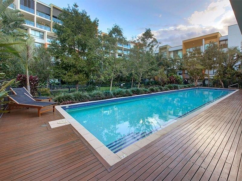 10 Pidgeon Close, West End QLD 4101