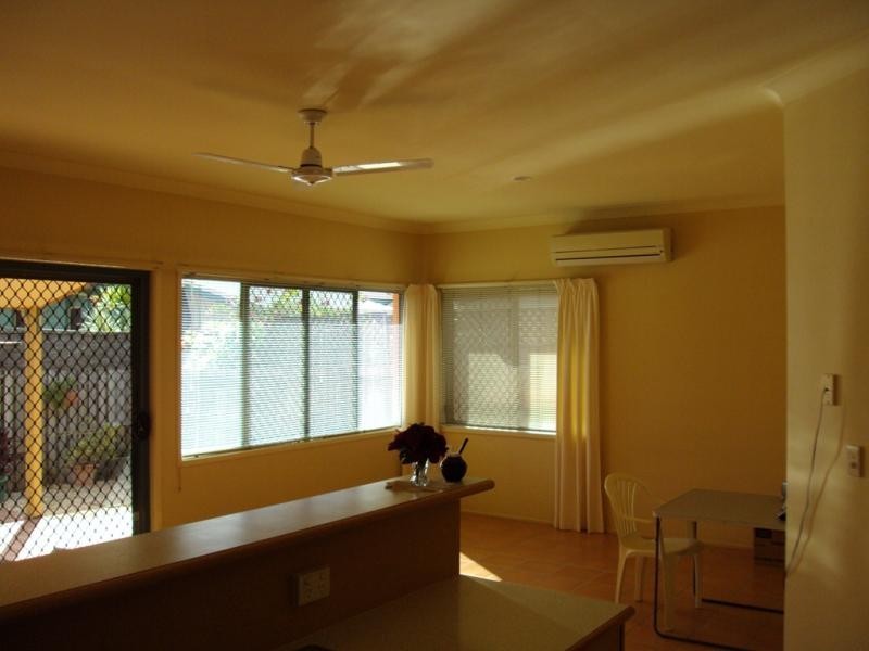 40 Lakeside Crescent, Currimundi QLD 4551