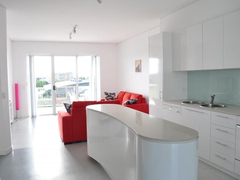 98 University Drive, Varsity Lakes QLD 4227