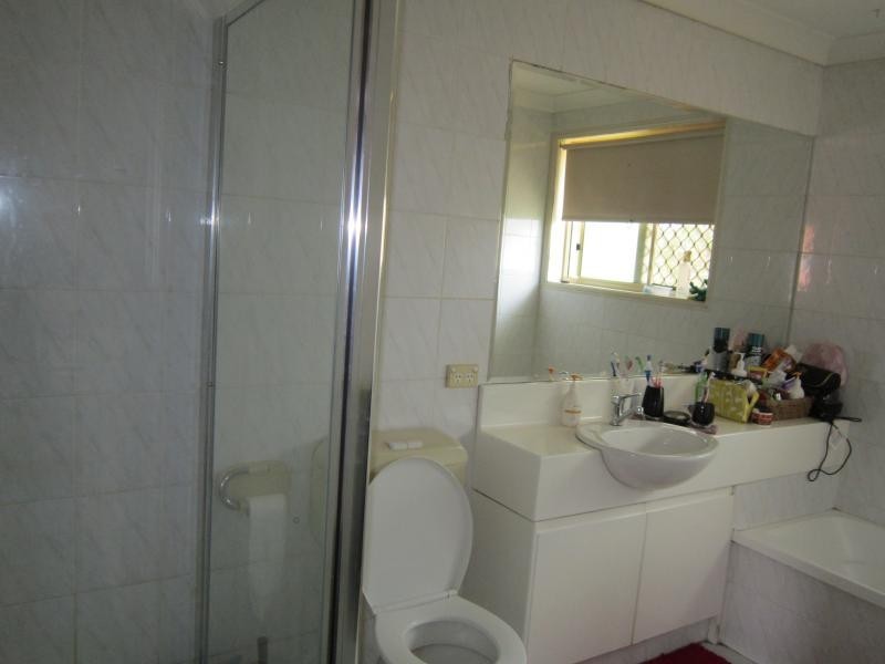 28 Ancona St, Carrara QLD 4211