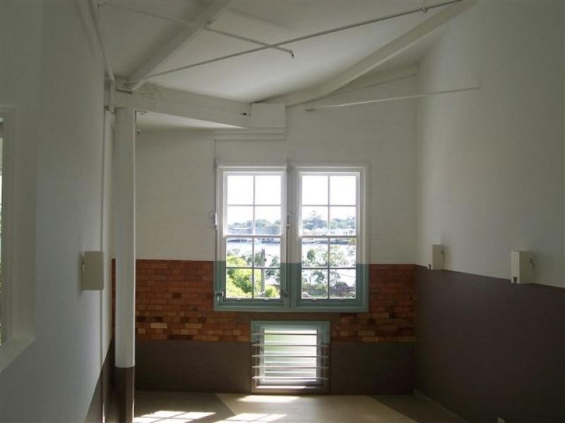 8 Skyring Terrace, Teneriffe QLD 4005