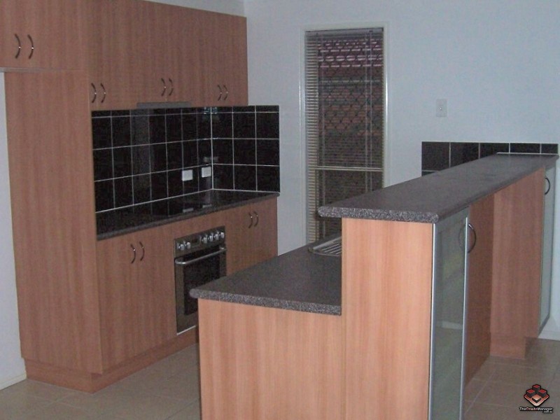 168 Lakeside, Springfield Lakes QLD 4300