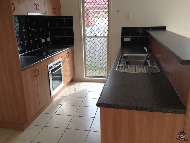 168 Lakeside, Springfield Lakes QLD 4300