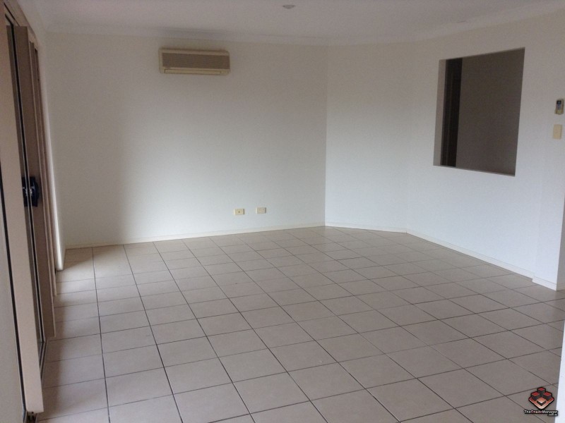 168 Lakeside, Springfield Lakes QLD 4300