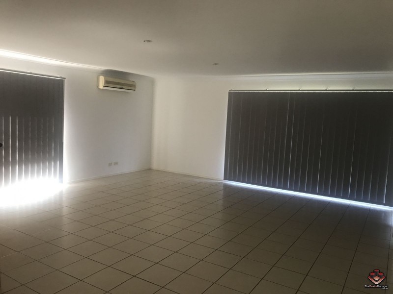 168 Lakeside, Springfield Lakes QLD 4300