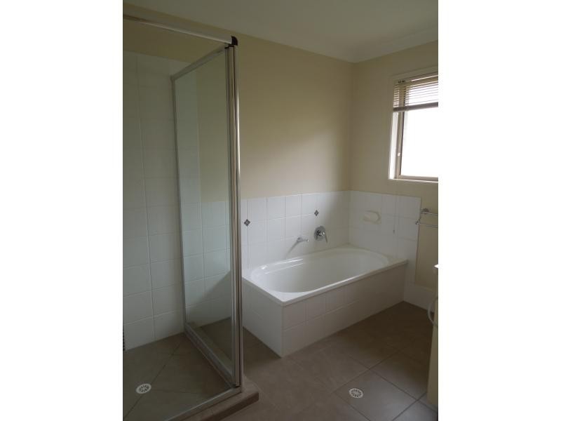 50 Kate Street, Carina QLD 4152