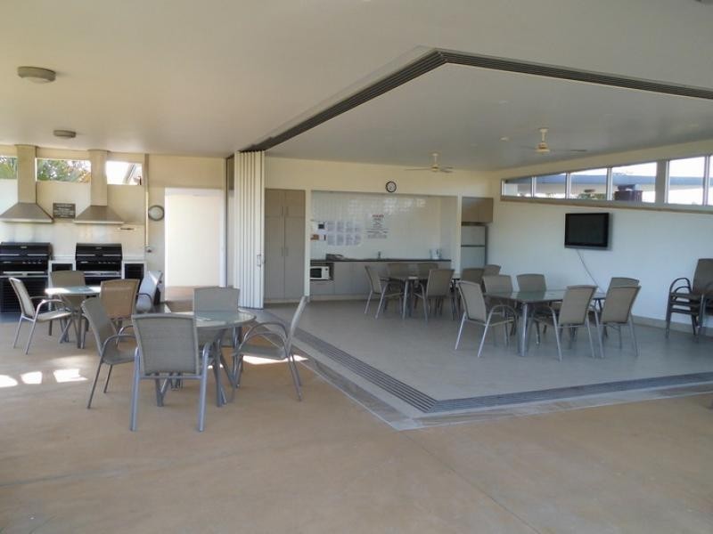 230 Pulgul St, Urangan QLD 4655