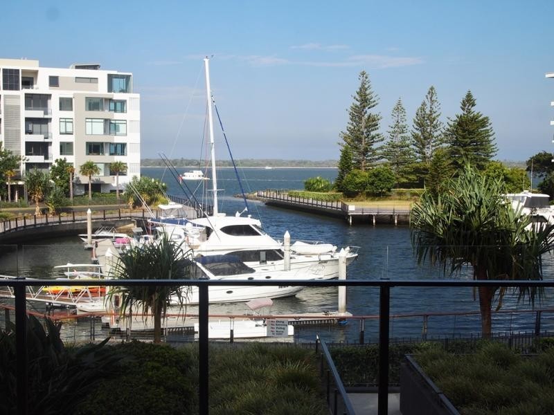 323 Bayview, Runaway Bay QLD 4216