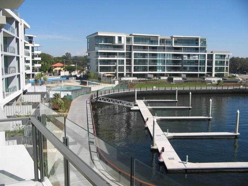 323 Bayview, Runaway Bay QLD 4216