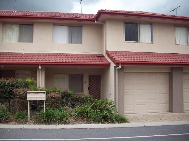 55 Johnston Street, Carina QLD 4152