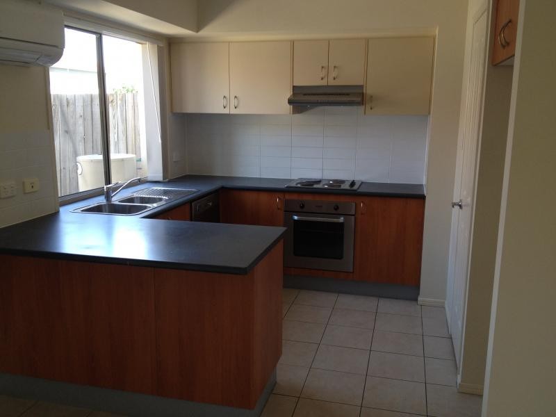 55 Johnston Street, Carina QLD 4152