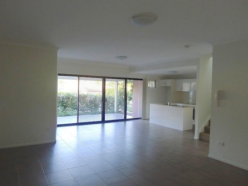 35 Hamilton Road, Moorooka QLD 4105