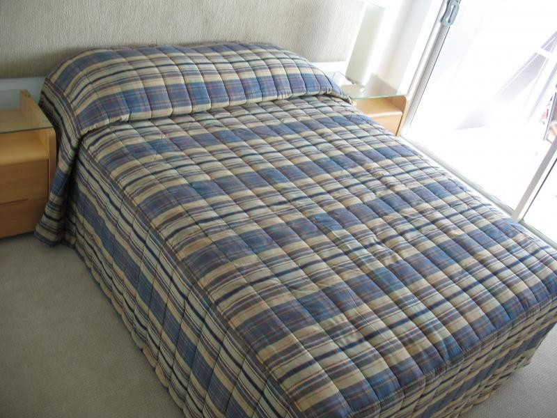 53 Darrambal, Chevron Island QLD 4217