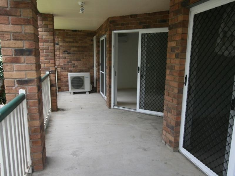 16 Wilkie Street, Yeerongpilly QLD 4105