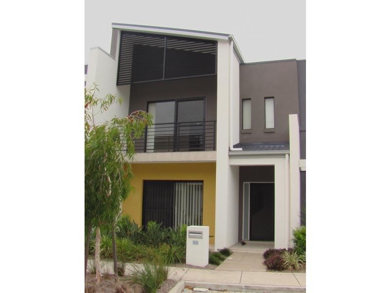 16 Surbiton Court, Carindale QLD 4152