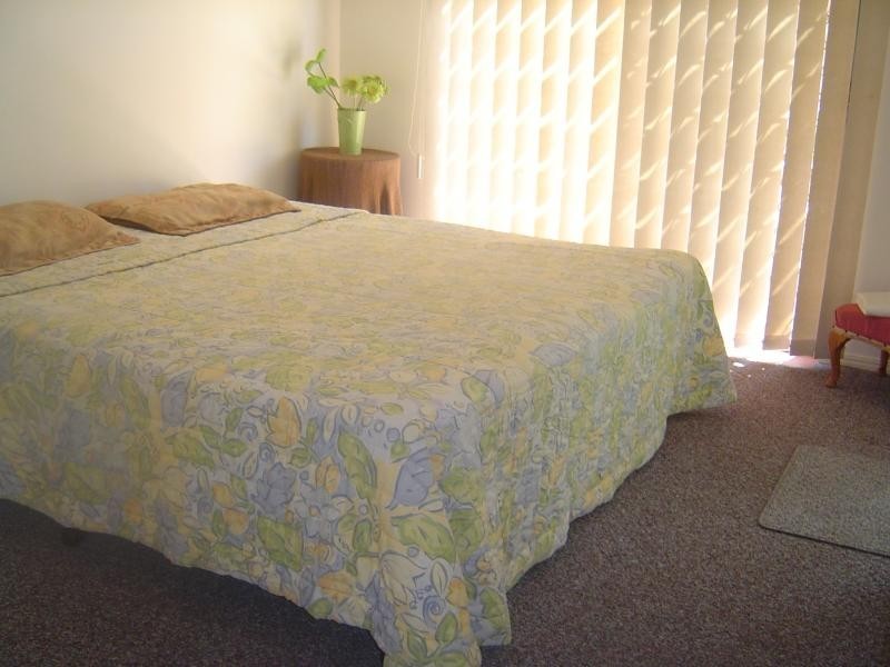 140 MARINE PARADE, Southport QLD 4215