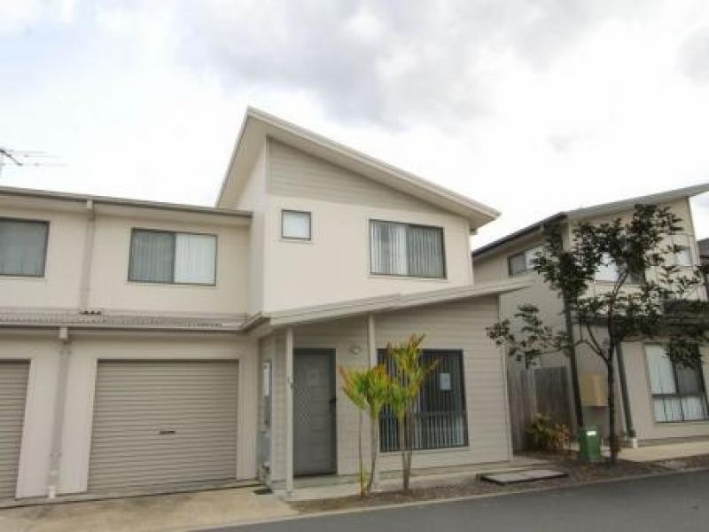 40 Gledson Street, North Booval QLD 4304