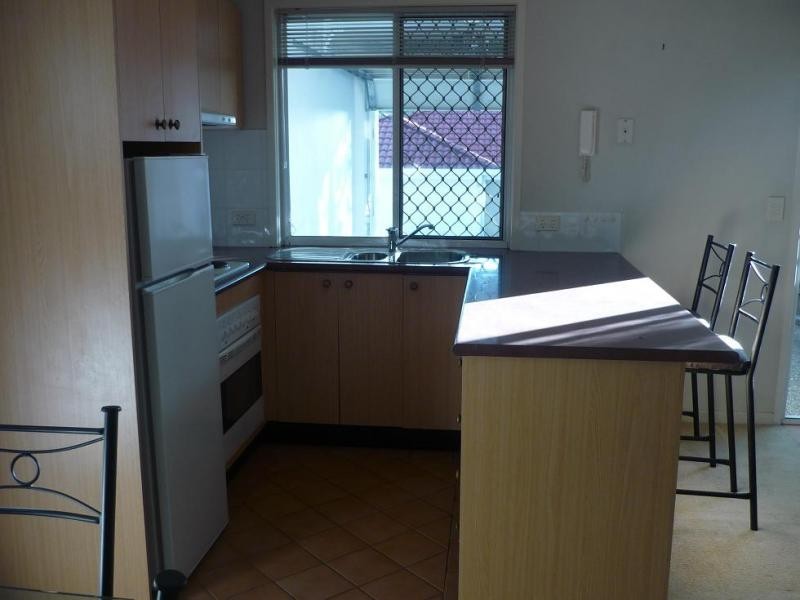 Ashmore QLD 4214