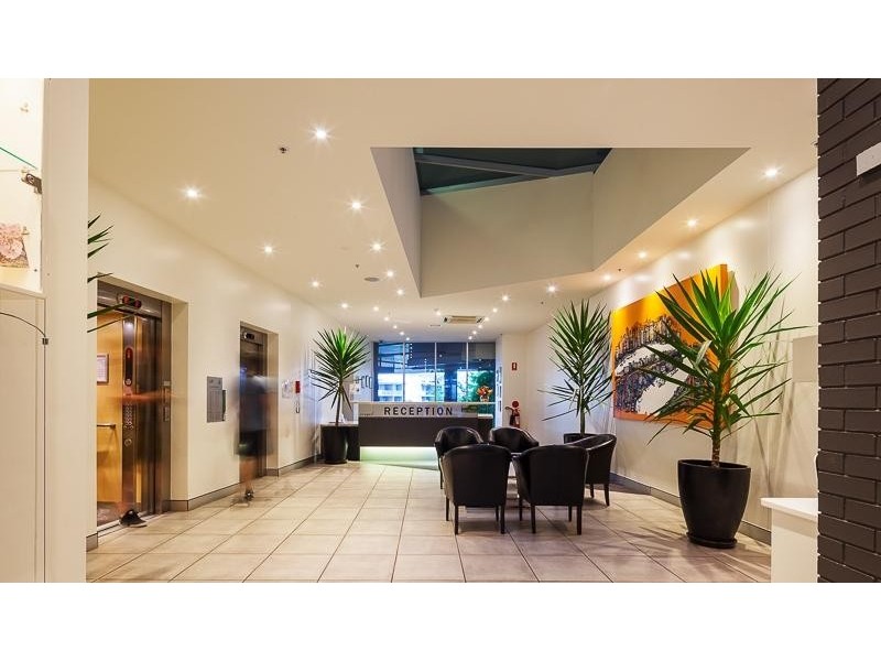 Oxygen Apartments / 170 Leichhardt Street, Spring Hill QLD 4000