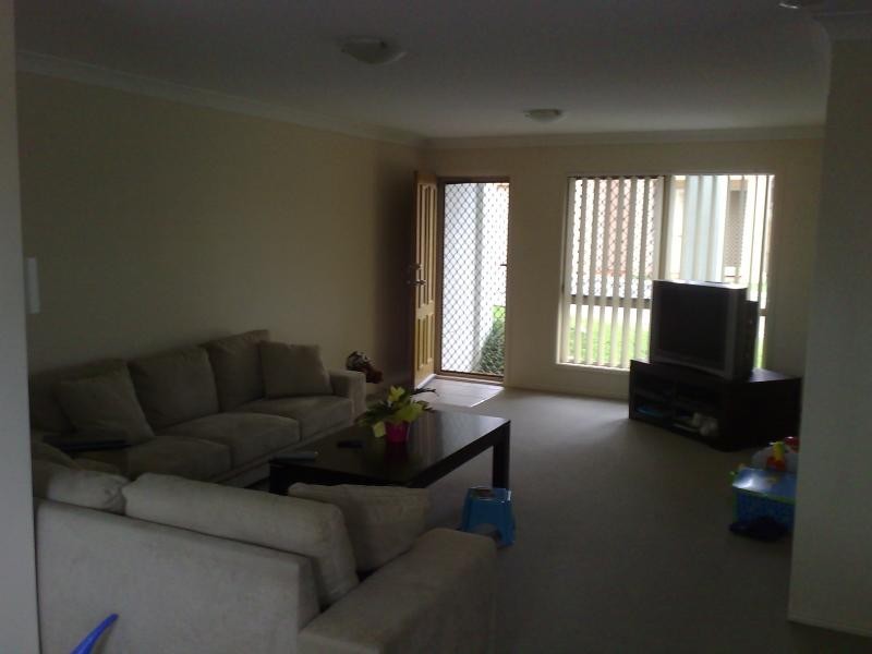 4 Johnston Street, Carina QLD 4152