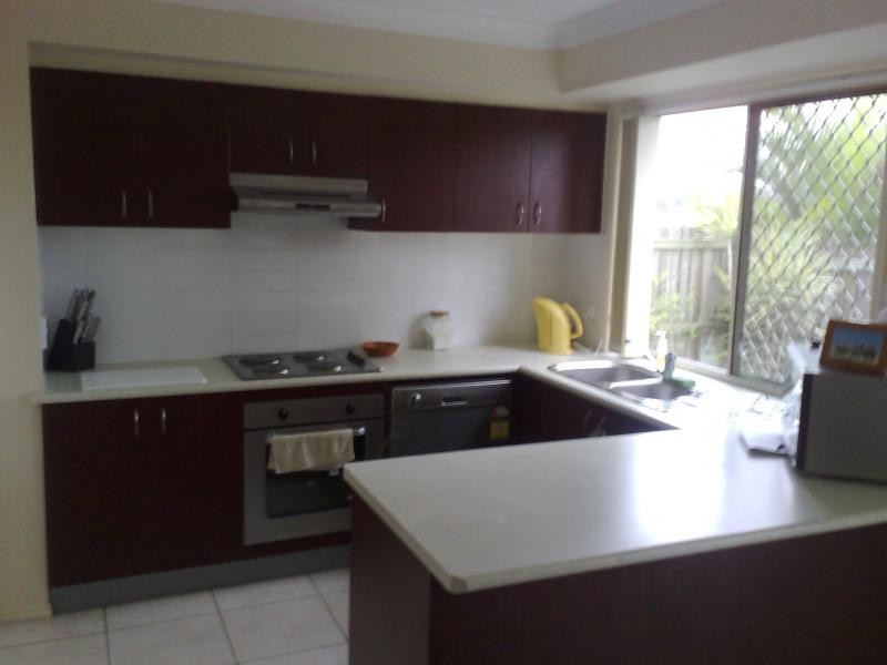 4 Johnston Street, Carina QLD 4152