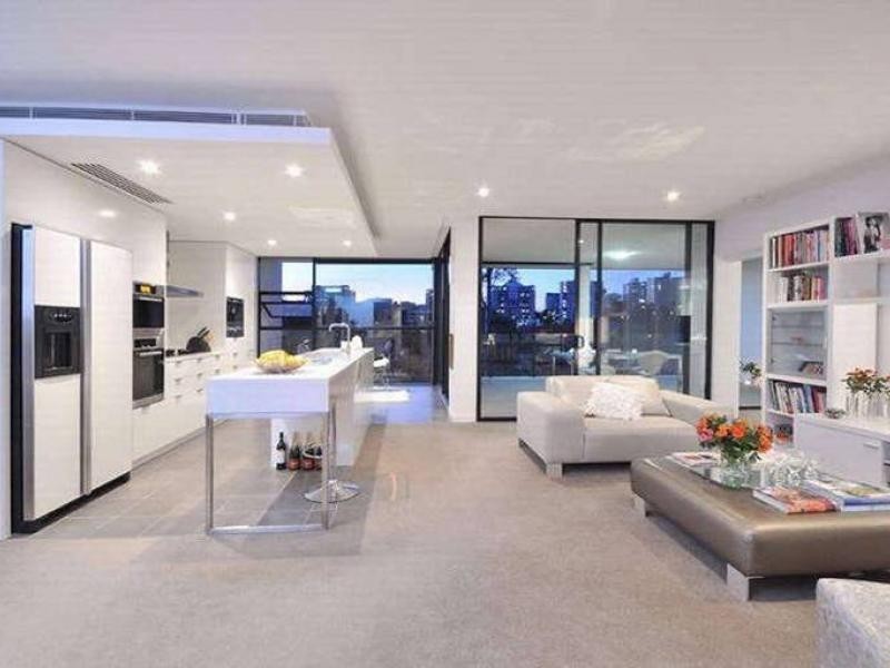 10 Pidgeon Close, West End QLD 4101