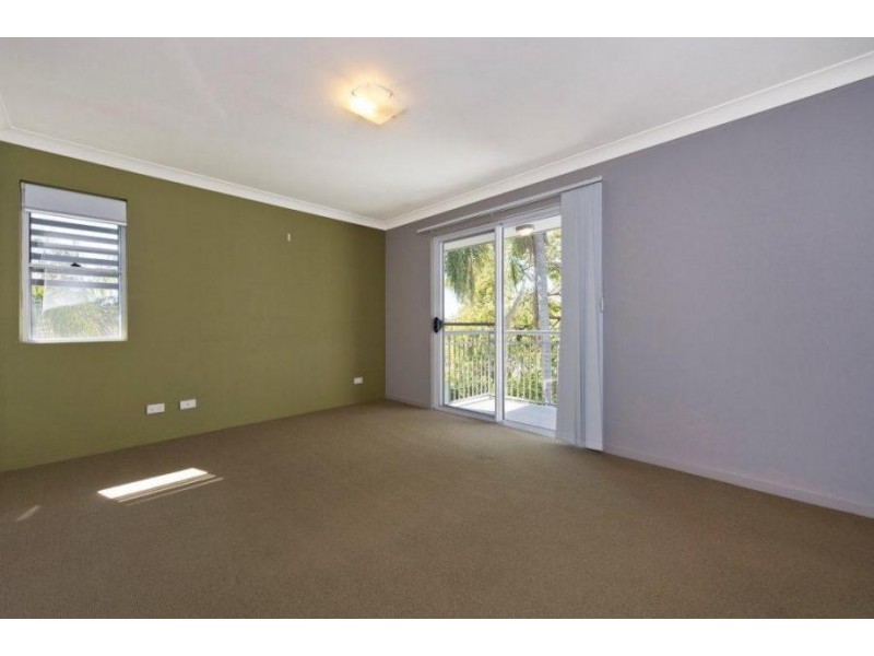 Biggera Waters QLD 4216