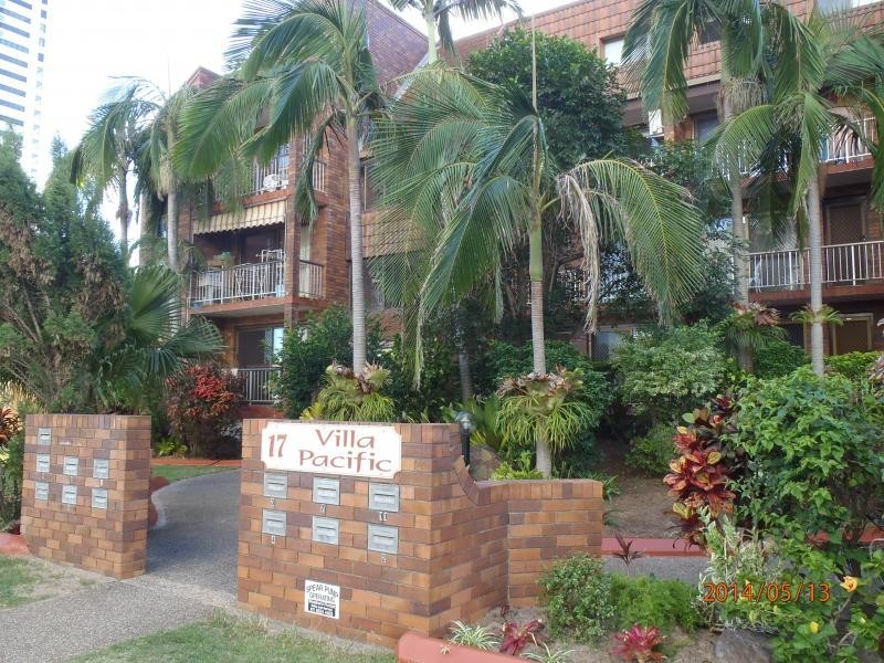 17 Surf Parade, Broadbeach QLD 4218