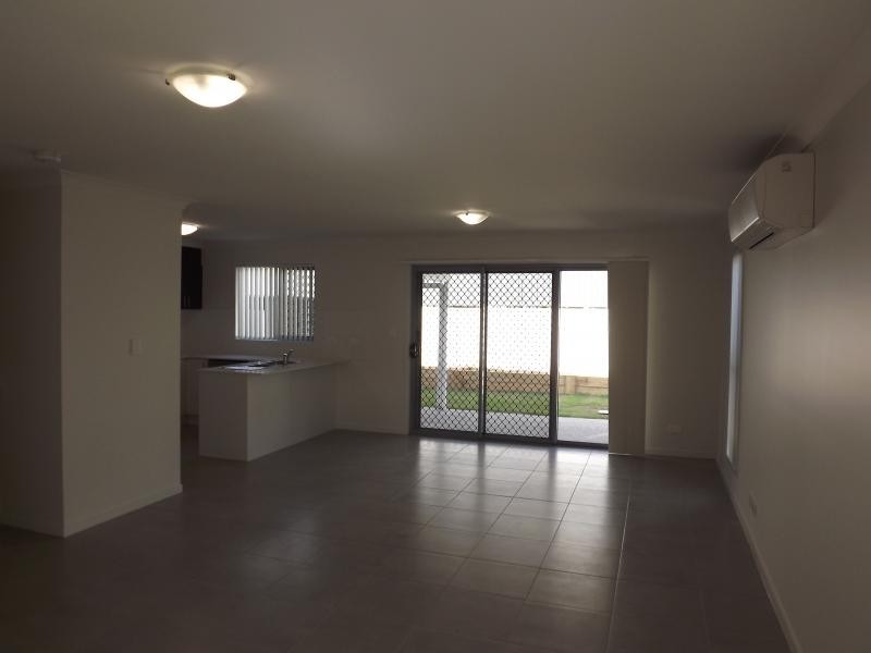 85 Nottingham Road, Calamvale QLD 4116