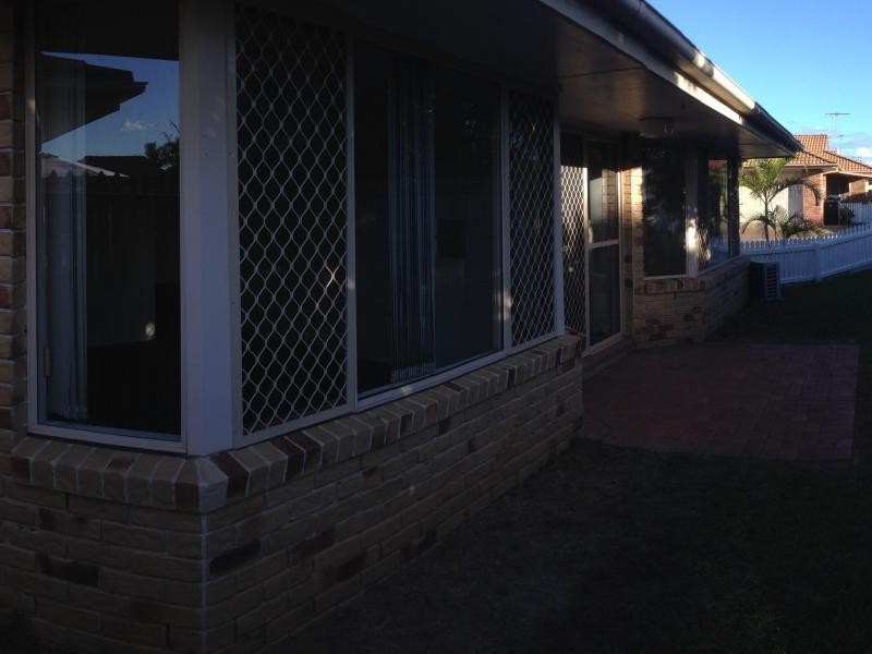 28 Holmead Road, Eight Mile Plains QLD 4113