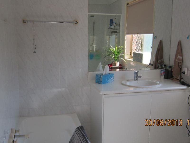 32 Riverview Road, Nerang QLD 4211