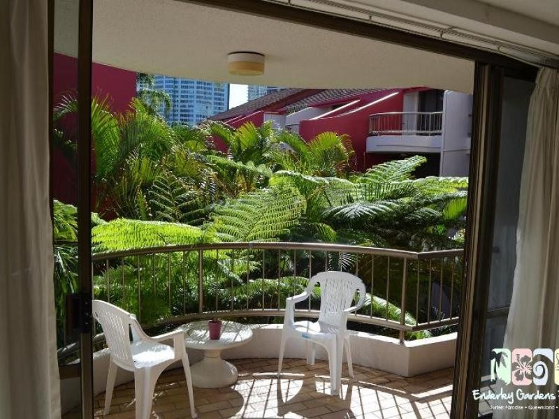 38 Enderley Ave, Surfers Paradise QLD 4217