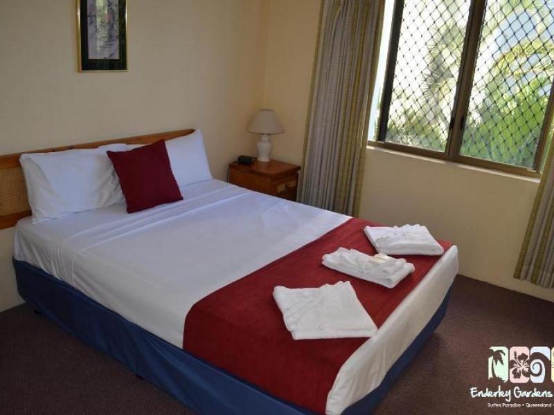 38 Enderley Ave, Surfers Paradise QLD 4217