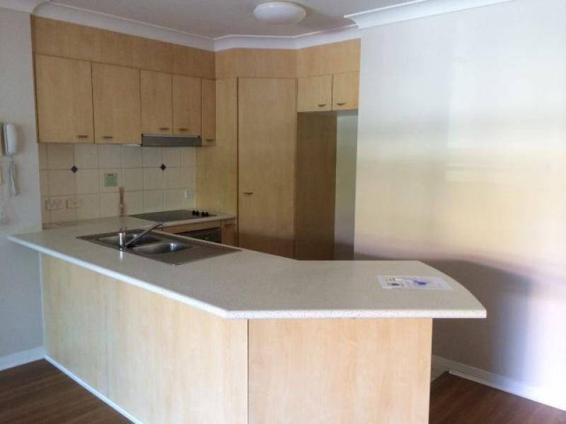 392-398 Marine Parade, Labrador QLD 4215